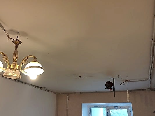 натяжной потолок