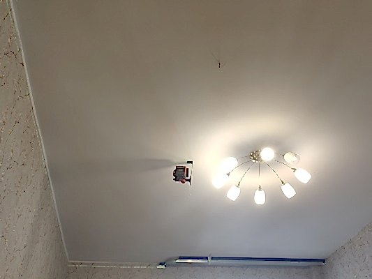 натяжной потолок