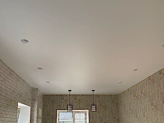 натяжной потолок